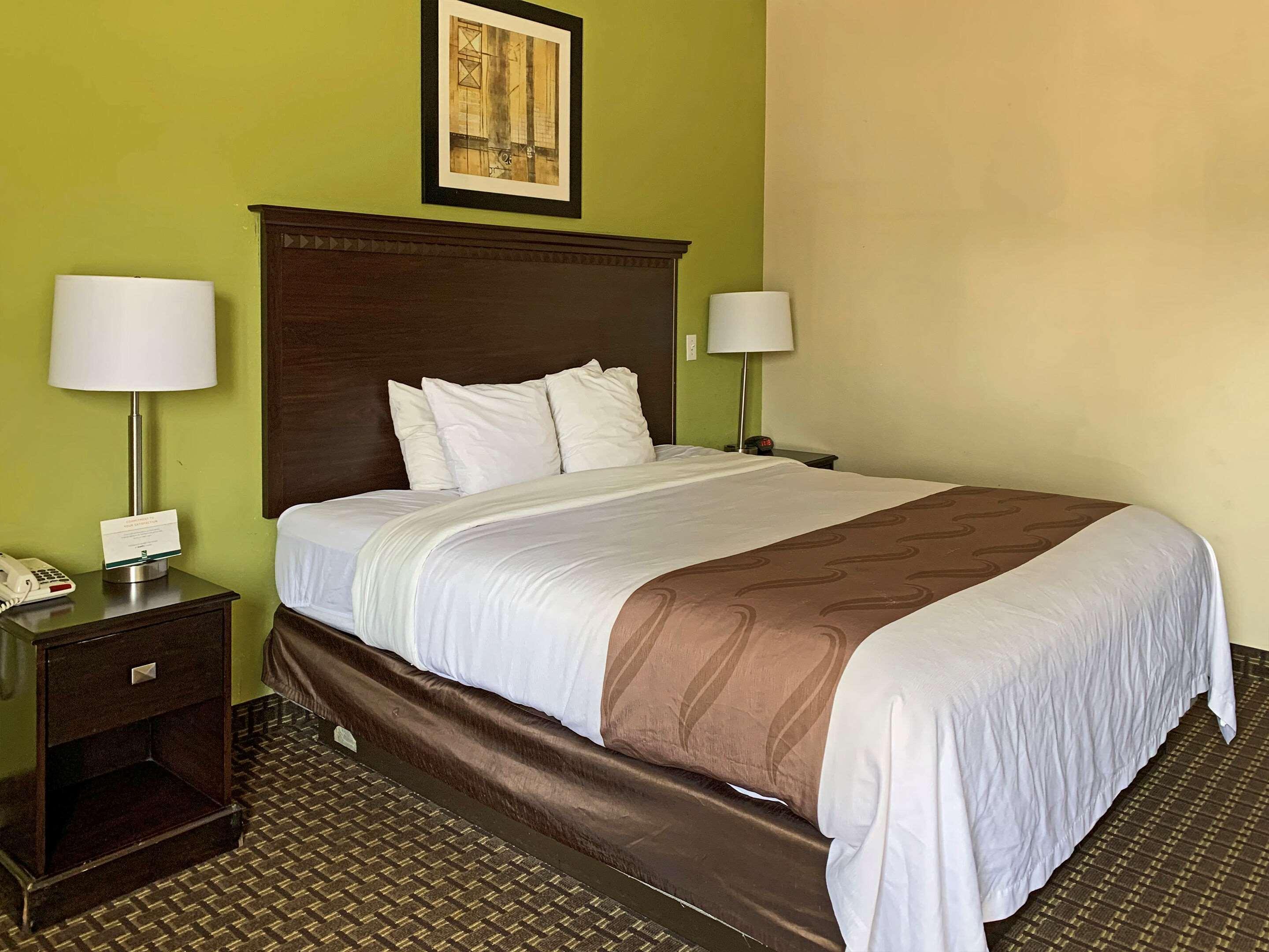Quality Inn & Suites Quantico Stafford Exterior foto
